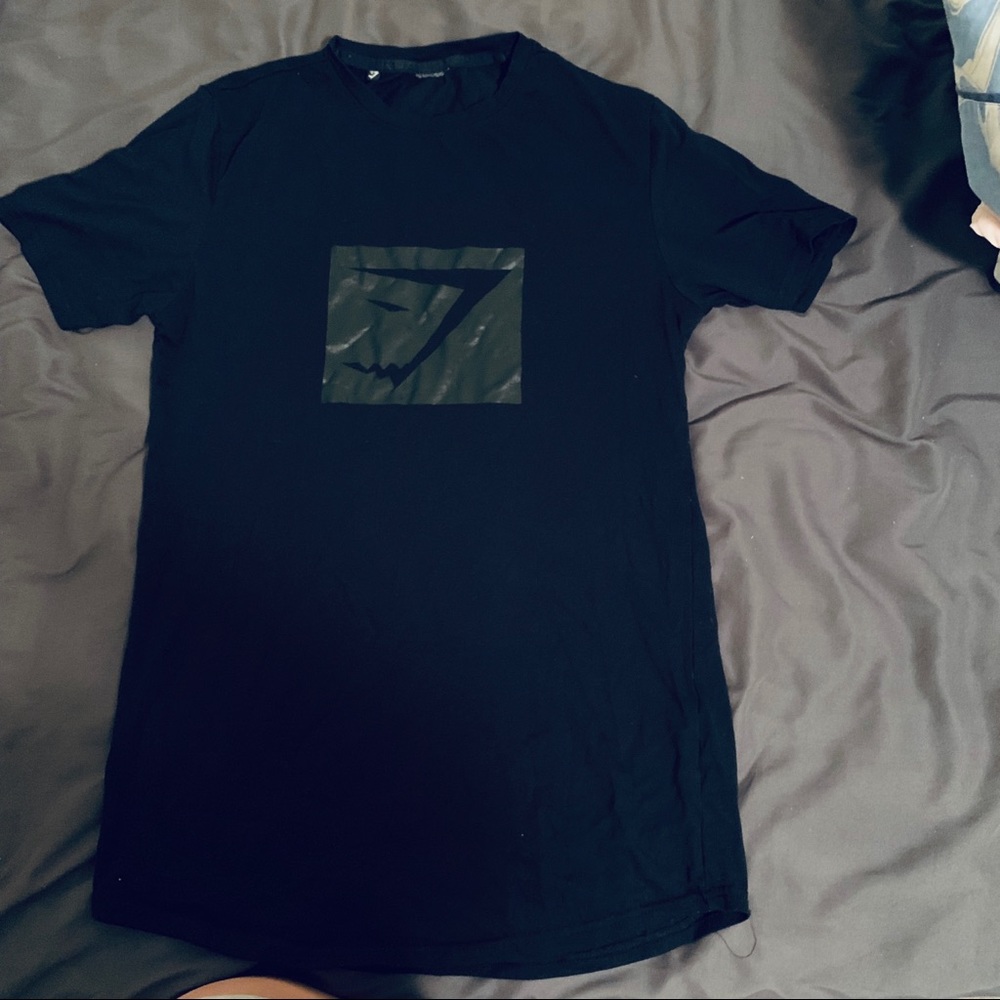 Black gym shark shirt